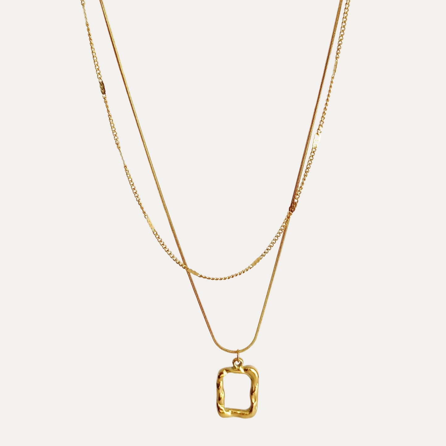 COLLAR PAULETTE