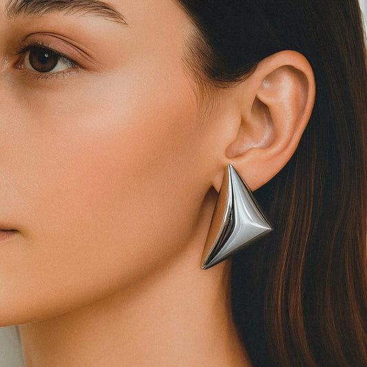 ARETES MONIK