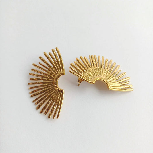 ARETES CAMELIA