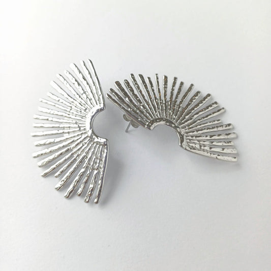 ARETES CAMELIA