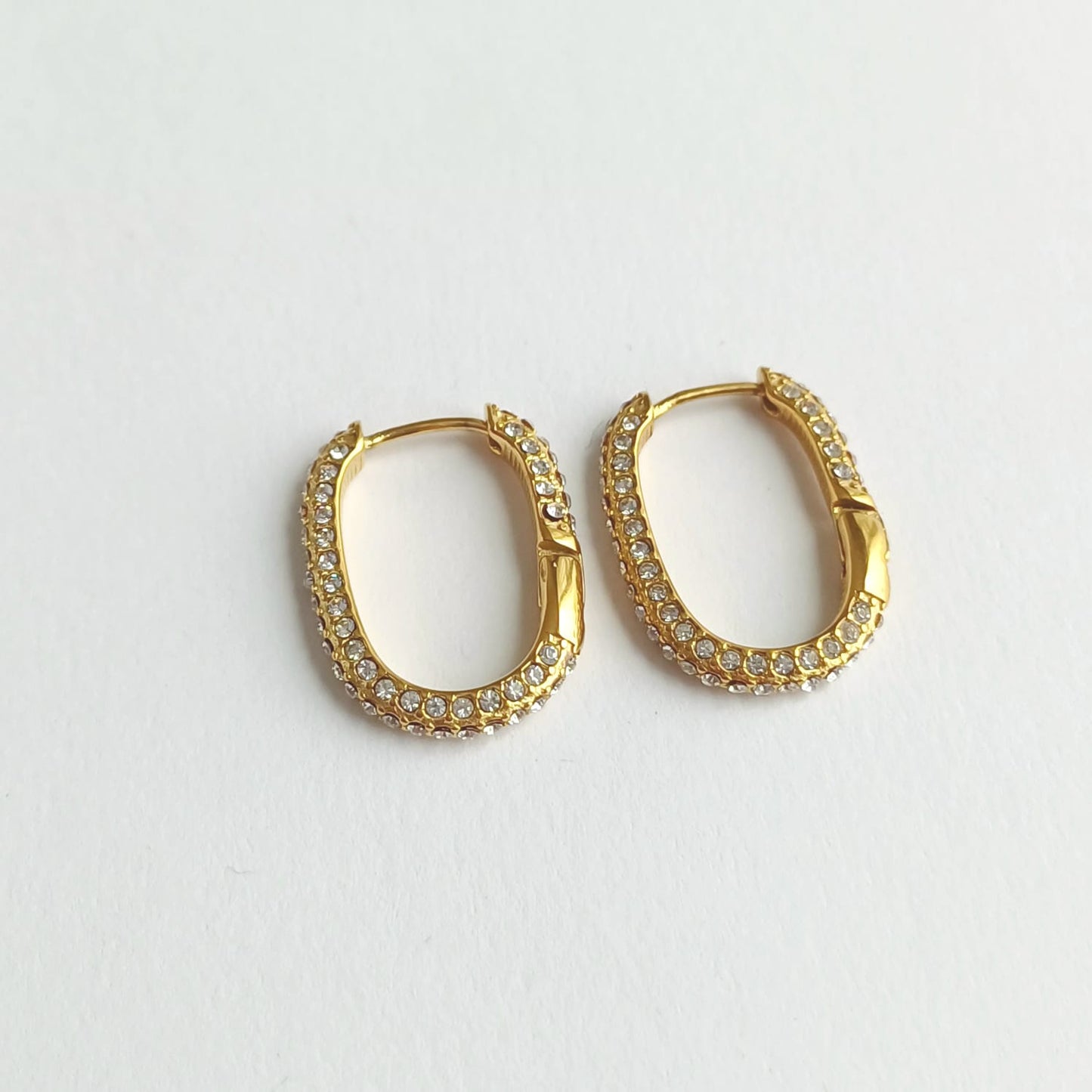 ARETES CAMILA
